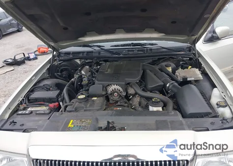 2005 Mercury Grand Marquis Gs z USA, uszkodzony, nr VIN 2MEFM74W35X635260